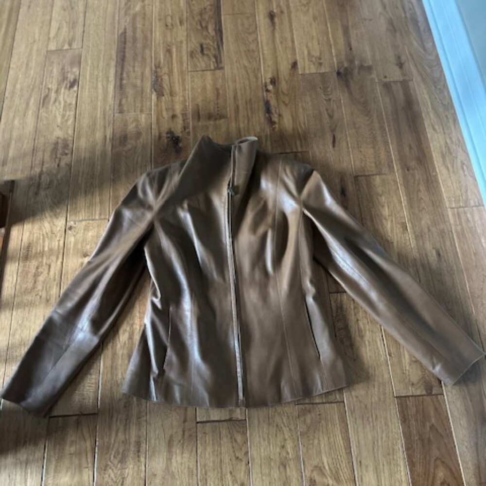 Leather Jacket! - image 5